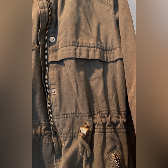 H&M DIVIDED Army Green Jacket - Picture 3 of 8